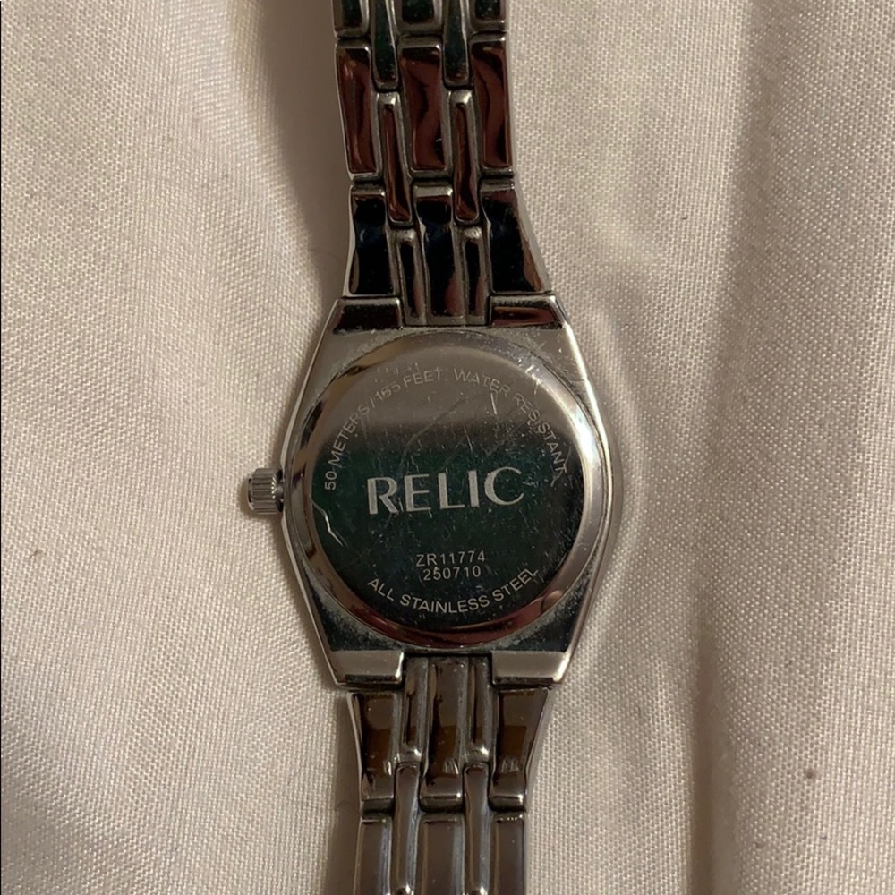 Watch - Picture 4 of 4